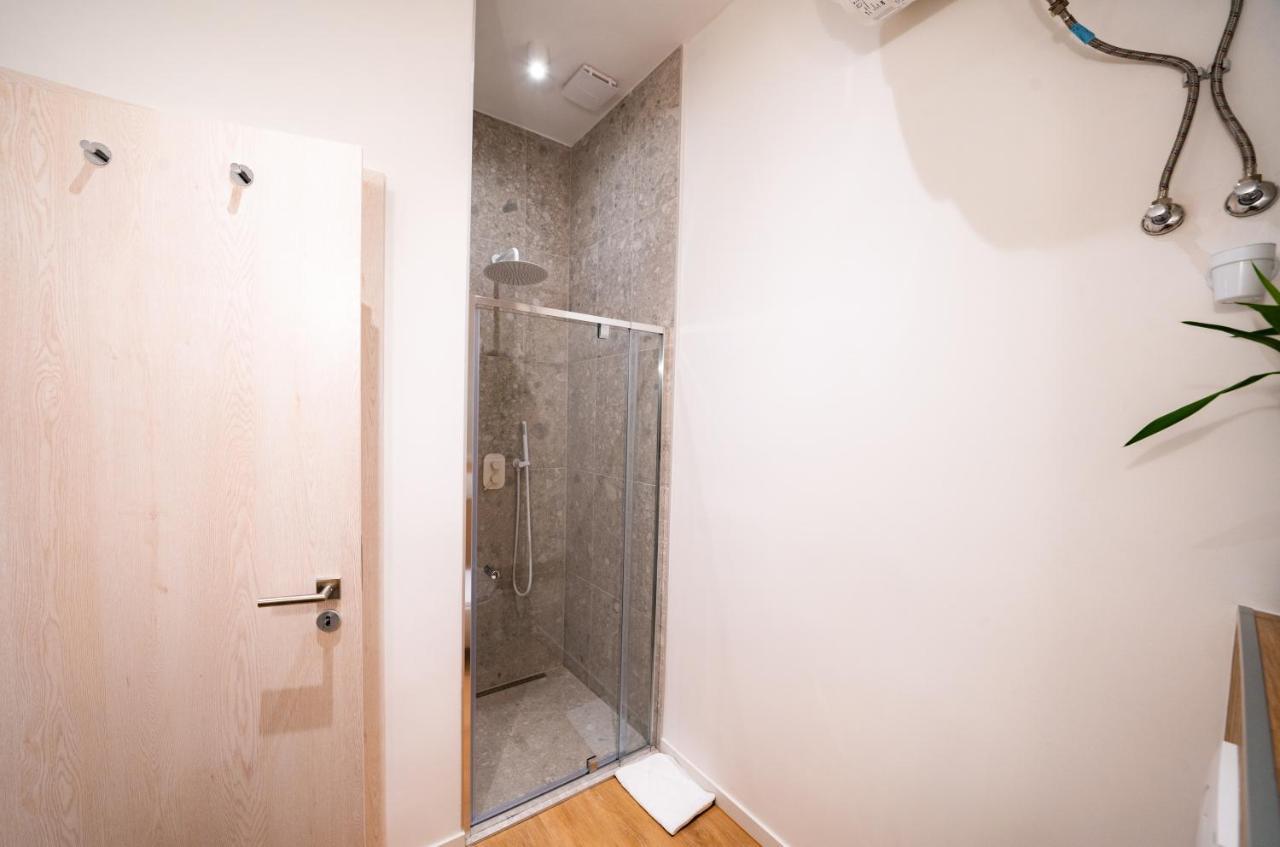 Apartman Coente Kiraly 28 *